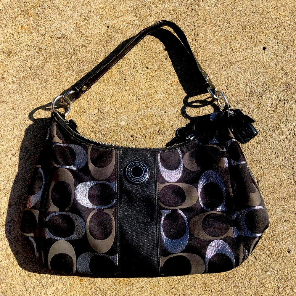 Coach shoulder bag.